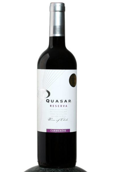 bottle of Quasar Reserva Carmenere wine
